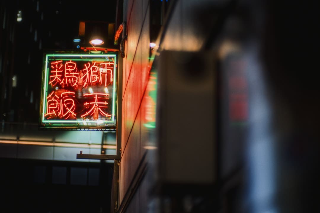 国乒队员机场露脸 王楚钦与肖战忘年交引重视